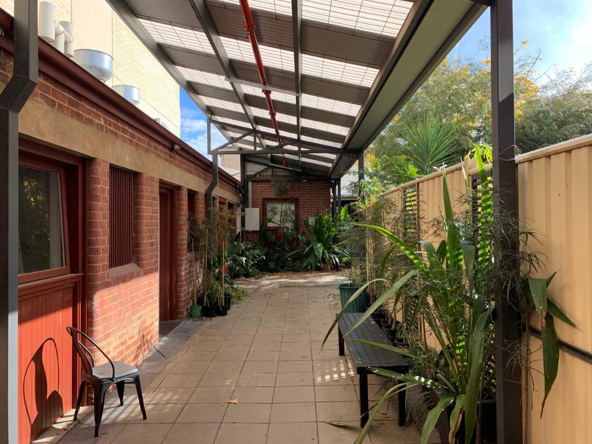 Crown Cbd Motel - City Location Bendigo Buitenkant foto